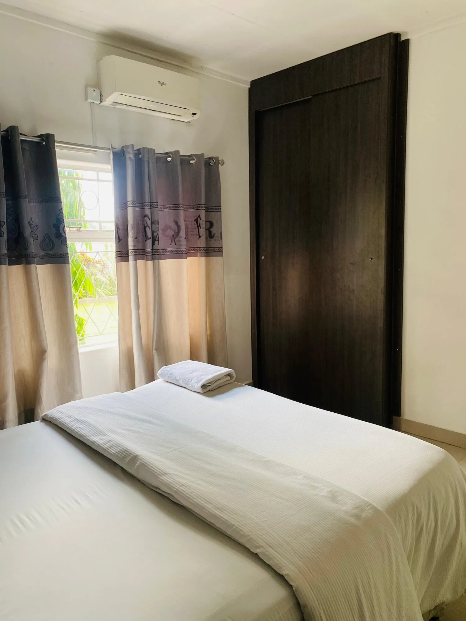 APARTMENT THREE — view 8